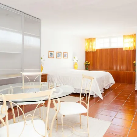 Esmerdo By Interhome