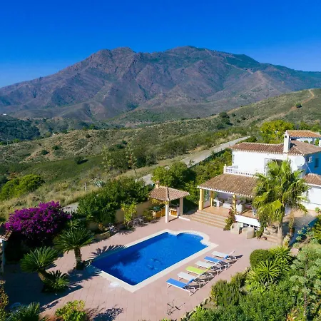 Esmerdo By Interhome Estepona